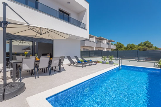 Vila Severní Dalmácie - Vodice DA 8436 N2