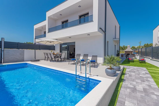 Vila Severní Dalmácie - Vodice DA 8436 N2