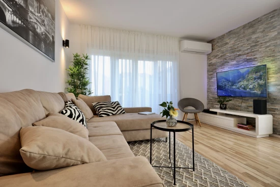 Apartmán Střední Dalmácie - Split DA 8437 N1