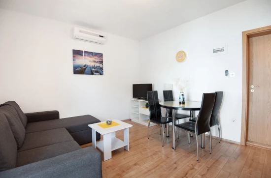 Apartmán Střední Dalmácie - Trogir DA 8448 N2