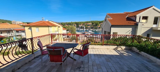 Apartmánový pokoj Ostrov Hvar - Vrboska OS 10277 N2