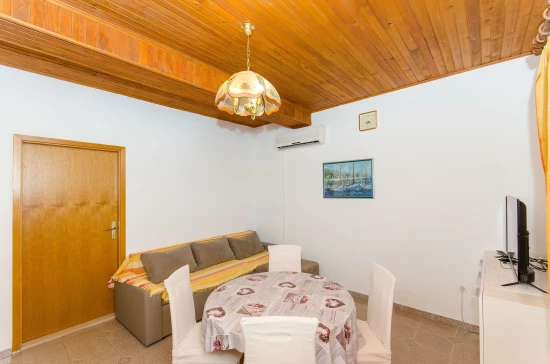 Apartmán Střední Dalmácie - Makarska DA 8456 N2