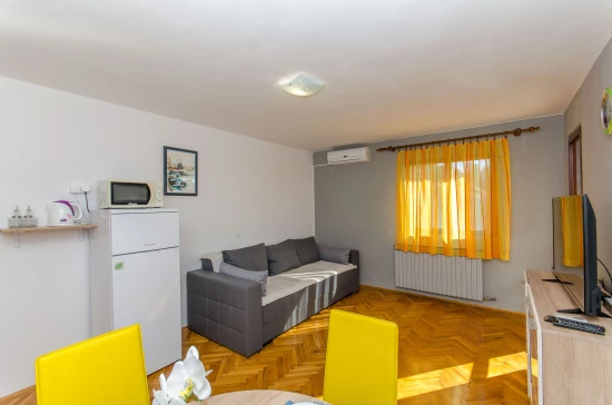 Apartmán Střední Dalmácie - Makarska DA 8456 N3