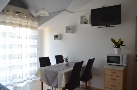 Apartmán Severní Dalmácie - Brodarica DA 8462 N3