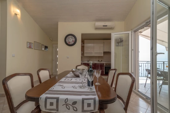 Apartmán Střední Dalmácie - Okrug Gornji DA 8464 N1