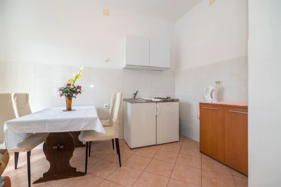 Apartmán Střední Dalmácie - Makarska DA 8466 N4