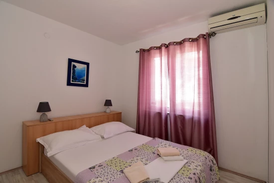 Apartmán Střední Dalmácie - Makarska DA 8504 N1