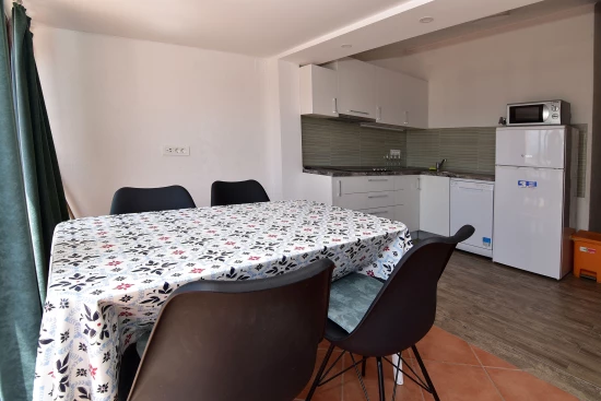 Apartmán Střední Dalmácie - Makarska DA 8504 N2