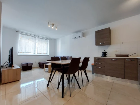 Apartmán Kvarner - Crikvenica KV 7634 N1