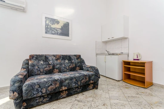 Apartmán Střední Dalmácie - Okrug Gornji DA 8515 N5