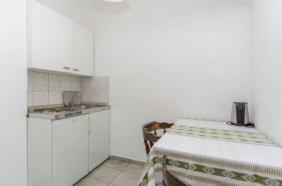 Apartmán Střední Dalmácie - Okrug Gornji DA 8515 N6