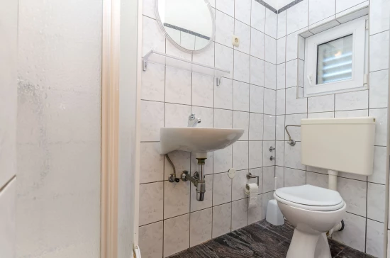 Apartmán Střední Dalmácie - Okrug Gornji DA 8515 N6