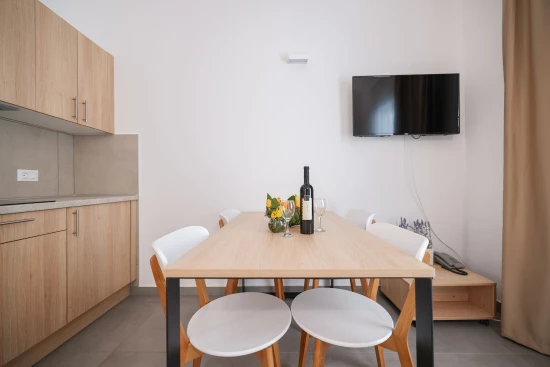 Apartmán Střední Dalmácie - Seget Donji DA 8526 N1