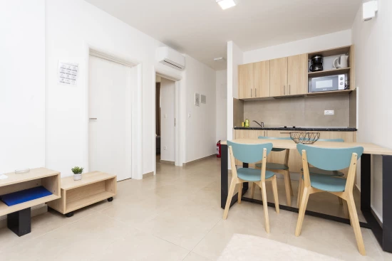 Apartmán Střední Dalmácie - Seget Donji DA 8526 N2