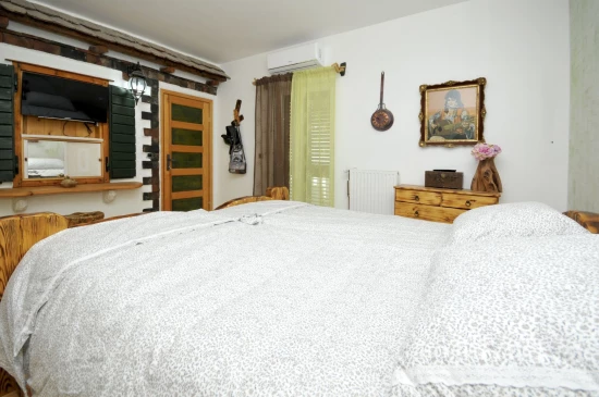 Vila Střední Dalmácie - Plano (Trogir) DA 8532 N1