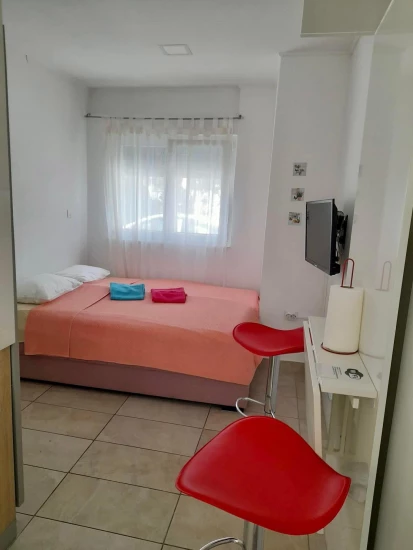 Apartmán Střední Dalmácie - Okrug Gornji DA 8537 N1