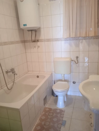 Apartmán Střední Dalmácie - Okrug Gornji DA 8539 N1