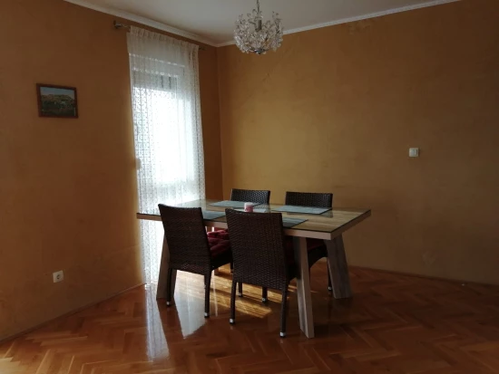 Apartmán Střední Dalmácie - Kaštela DA 8548 N1