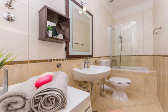 Apartmán Střední Dalmácie - Omiš DA 8552 N1