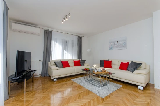 Apartmán Střední Dalmácie - Split DA 8553 N1