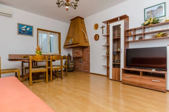 Apartmán Střední Dalmácie - Arbanija (Čiovo) DA 8554 N1