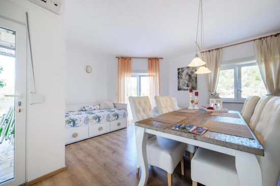 Apartmán Severní Dalmácie - Srima (Vodice) DA 8562 N1