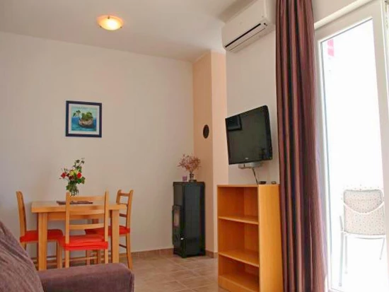 Apartmán Severní Dalmácie - Tribunj (Vodice) DA 8567 N2