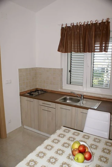 Apartmán Severní Dalmácie - Tribunj (Vodice) DA 8567 N3