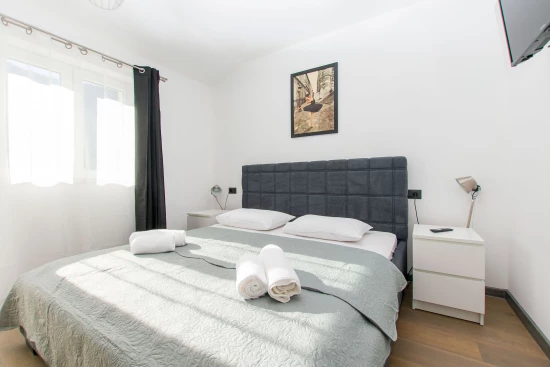 Apartmán Střední Dalmácie - Kučiće DA 8583 N1