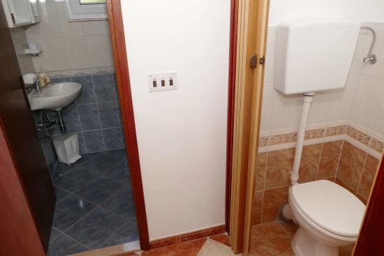 Apartmán Střední Dalmácie - Okrug Gornji DA 8591 N1