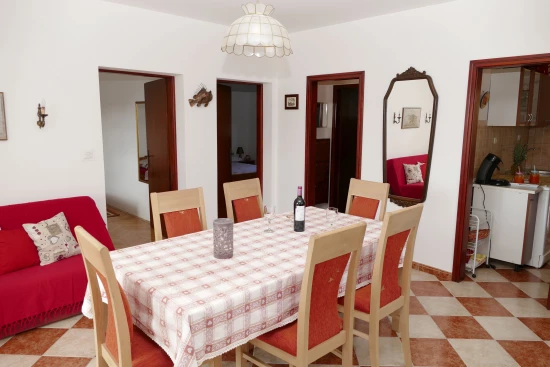 Apartmán Střední Dalmácie - Okrug Gornji DA 8591 N1