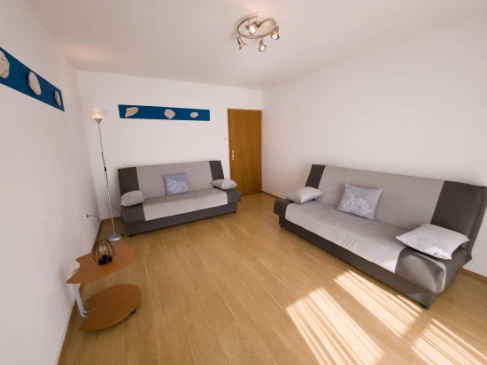 Apartmán Střední Dalmácie - Okrug Gornji DA 8596 N1