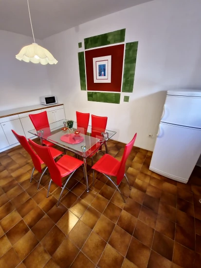 Apartmán Střední Dalmácie - Okrug Gornji DA 8596 N2