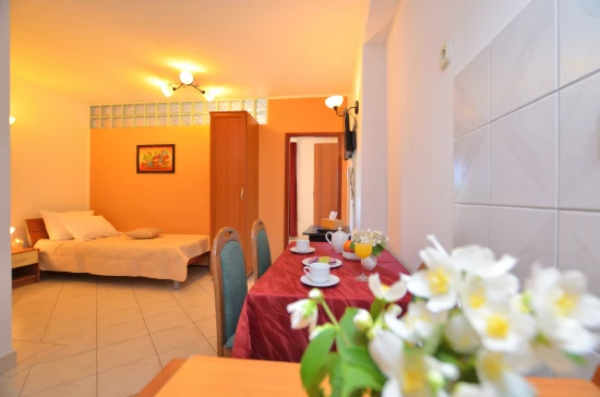 Apartmánový pokoj Istrie - Pula IS 7207 N13