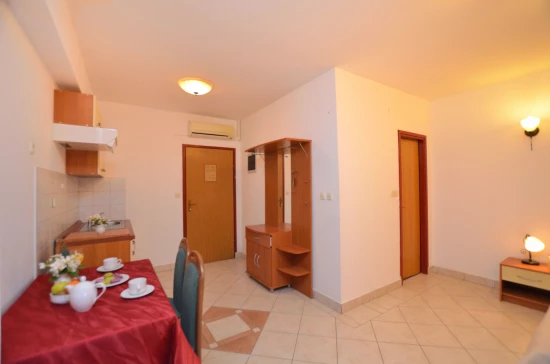 Apartmánový pokoj Istrie - Pula IS 7207 N13