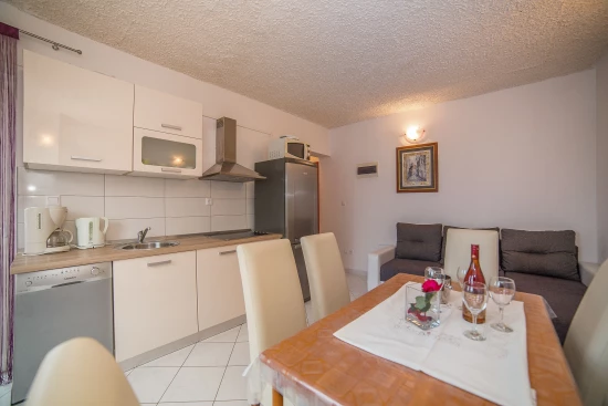 Apartmán Střední Dalmácie - Okrug Gornji DA 8611 N4