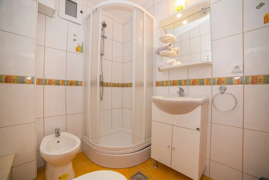 Apartmán Střední Dalmácie - Okrug Gornji DA 8611 N5