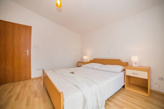 Apartmán Střední Dalmácie - Okrug Gornji DA 8611 N5