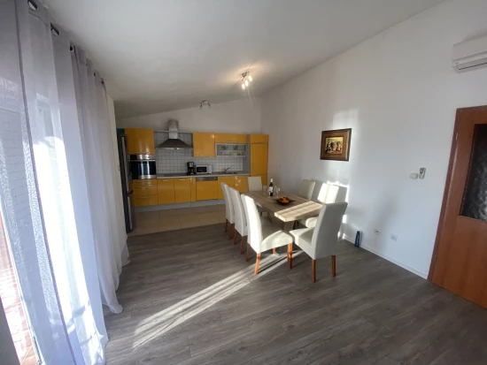 Apartmán Střední Dalmácie - Okrug Gornji DA 8611 N5