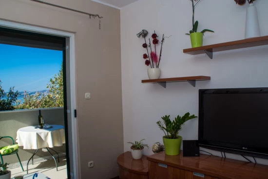 Apartmán Střední Dalmácie - Okrug Gornji DA 8635 N1