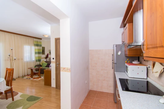 Apartmán Střední Dalmácie - Okrug Gornji DA 8635 N2