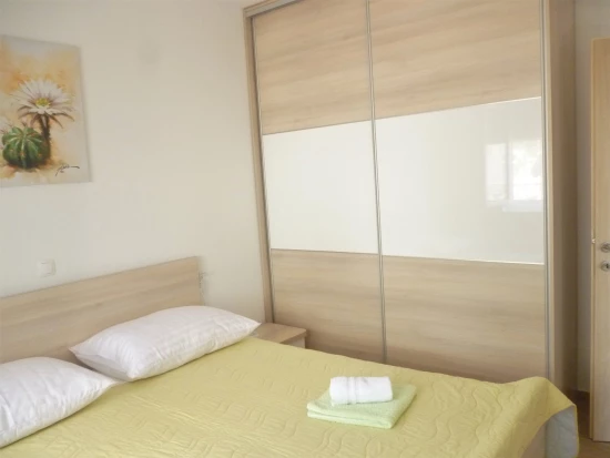 Apartmán Severní Dalmácie - Starigrad Paklenica DA 8637 N2