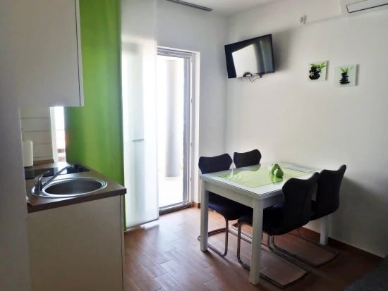 Apartmán Severní Dalmácie - Starigrad Paklenica DA 8637 N2