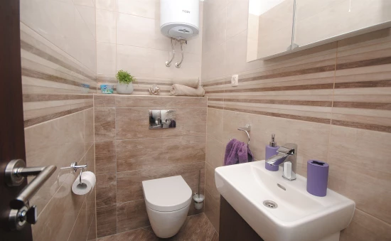 Apartmán Střední Dalmácie - Kaštela DA 8638 N1