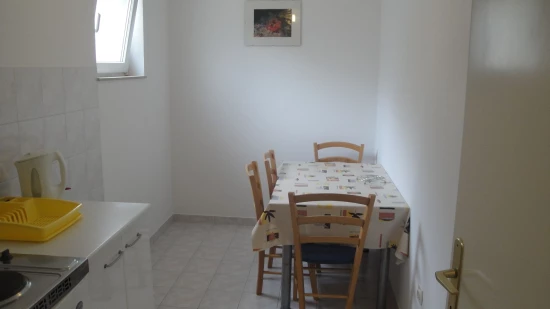 Apartmán Střední Dalmácie - Duće DA 8640 N3