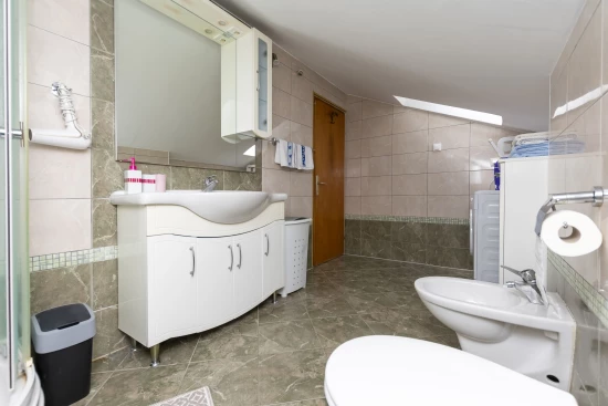 Apartmán Střední Dalmácie - Omiš DA 8644 N1