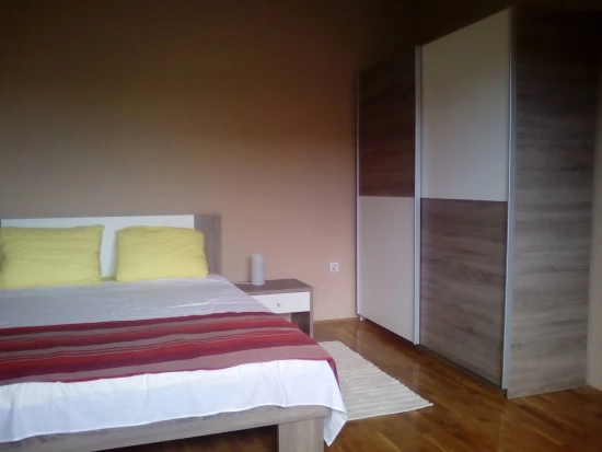 Apartmán Severní Dalmácie - Pirovac DA 8647 N2