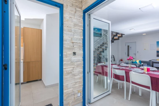 Vila Severní Dalmácie - Privlaka DA 8648 N1