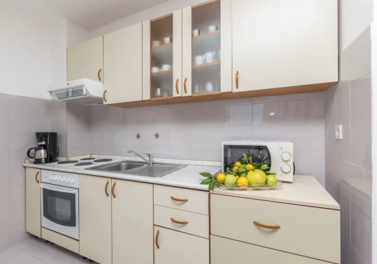 Apartmán Střední Dalmácie - Okrug Donji DA 8649 N2