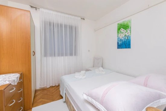 Apartmán Střední Dalmácie - Okrug Donji DA 8649 N2